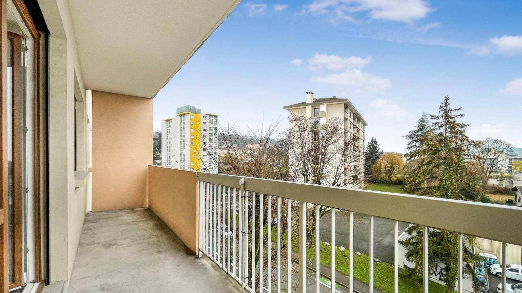 Homey La Coloc Mugi - Colocation Haut De Gamme - Chambres Privees - Balcon - Wifi Et Netflix - Proche Transports Commun Annemasse Esterno foto